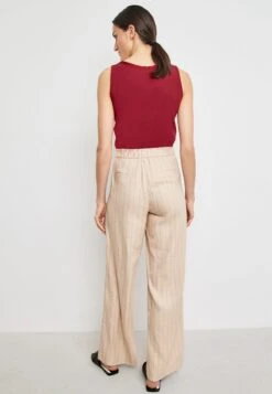 Gerry Weber TUCH/KOMBI LANG WEITE MIT NADELSTREIFEN - Stoffhose - Desert Wine Streifen -Dein Mode Laden 2ff583a60bd7489b9297748d7b333d07