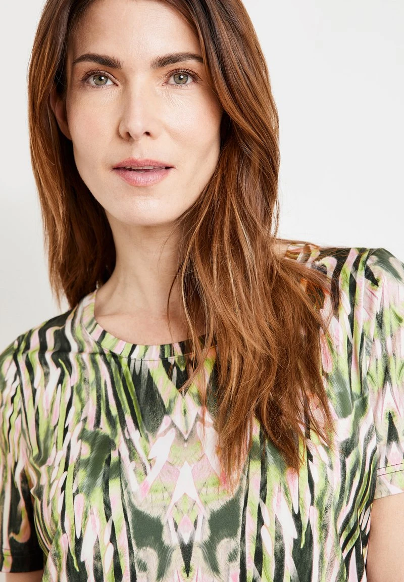 Gerry Weber 1/2 ARM GEMUSTERTES T-SHIRT IN BATIK-OPTIK - T-Shirt Print - Ecru Weiss Grün Druck 6 Gerry Weber 1/2 ARM GEMUSTERTES T-SHIRT IN BATIK-OPTIK - T-Shirt Print - Ecru Weiss Grün Druck – Bild 4