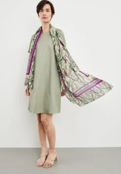 Gerry Weber Schal - Grün Lila Pink Druck -Dein Mode Laden 59f2cdb34bb7480d829ba297161110c3