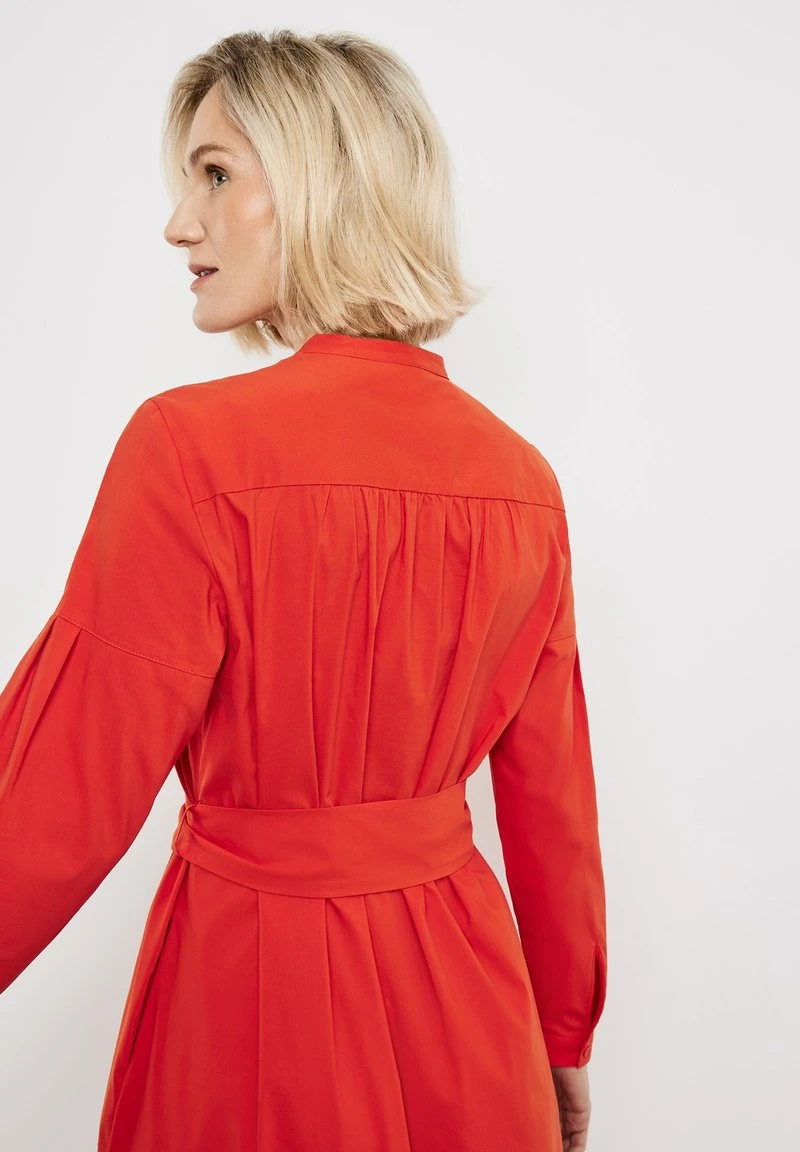Gerry Weber MIT BREITEM BINDEGÜRTEL - Freizeitkleid - Fire 7 Gerry Weber MIT BREITEM BINDEGÜRTEL - Freizeitkleid - Fire – Bild 5