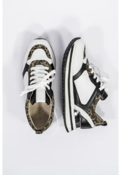 Gerry Weber CALIFORNIA - Sneaker Low - Weiss-silber -Dein Mode Laden 6cf4c070b41945d0b33aad481056ce52