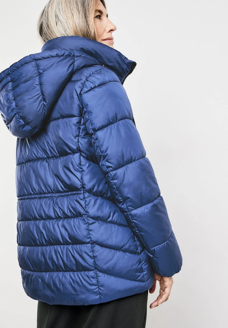 Gerry Weber MIT DIAGONALSTEPP - Winterjacke - Bright Blue 4 Gerry Weber MIT DIAGONALSTEPP - Winterjacke - Bright Blue – Bild 2