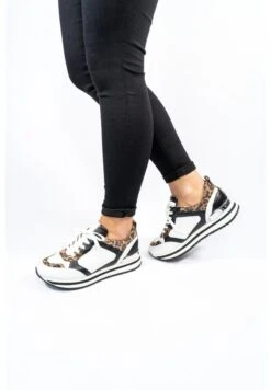 Gerry Weber CALIFORNIA - Sneaker Low - Weiss-silber -Dein Mode Laden 727d41343ee14d99bb66693cf20f4f17 1