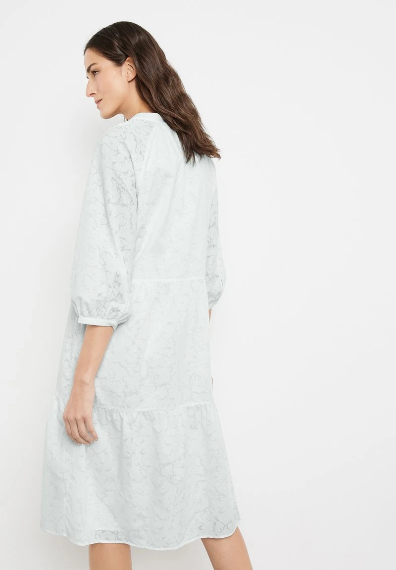 Gerry Weber MIT AUSBRENNER-EFFEKT - Freizeitkleid - Off White 5 Gerry Weber MIT AUSBRENNER-EFFEKT - Freizeitkleid - Off White – Bild 3