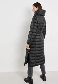 Gerry Weber Daunenmantel - Schwarz -Dein Mode Laden 84a5cb23b07c44048c2a3cacf89d652b