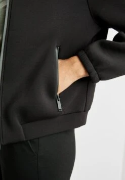 Gerry Weber Sweatjacke - Schwarz -Dein Mode Laden d1426328ba61412fa880b3f05683d267