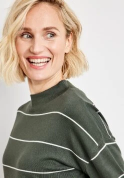 Gerry Weber Strickpullover - Grün Ecru Weiss Ringel 10 Gerry Weber Strickpullover - Grün Ecru Weiss Ringel -Dein Mode Laden db992a0b41aa4531b8a0d975410ae801