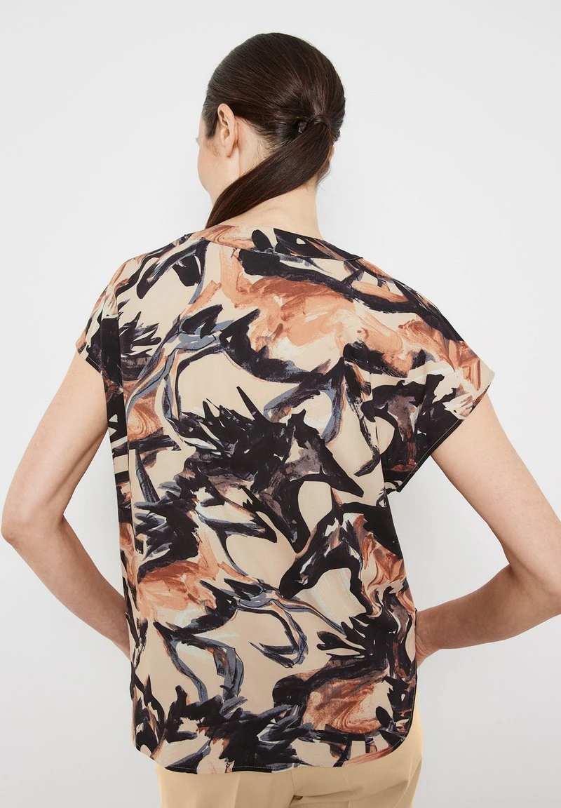 Gerry Weber KURZARM GEMUSTERTES MIT GEKNÖPFTEM - Bluse - Ecru Weiss Schwarz Druck 4 Gerry Weber KURZARM GEMUSTERTES MIT GEKNÖPFTEM - Bluse - Ecru Weiss Schwarz Druck – Bild 2