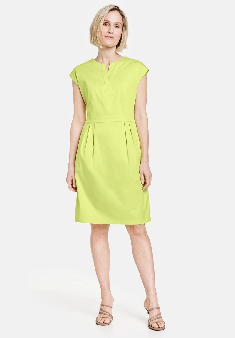 Gerry Weber MIT KELLERFALTEN - Freizeitkleid - Lime 4 Gerry Weber MIT KELLERFALTEN - Freizeitkleid - Lime – Bild 2
